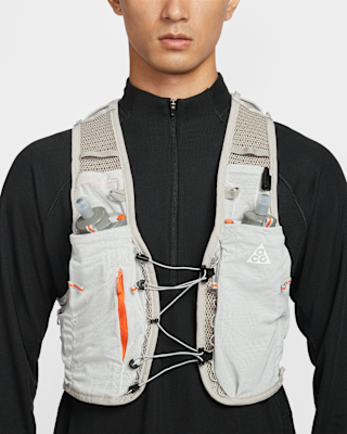 Nike ACG GOAT Pack Vest (5L). Nike.com